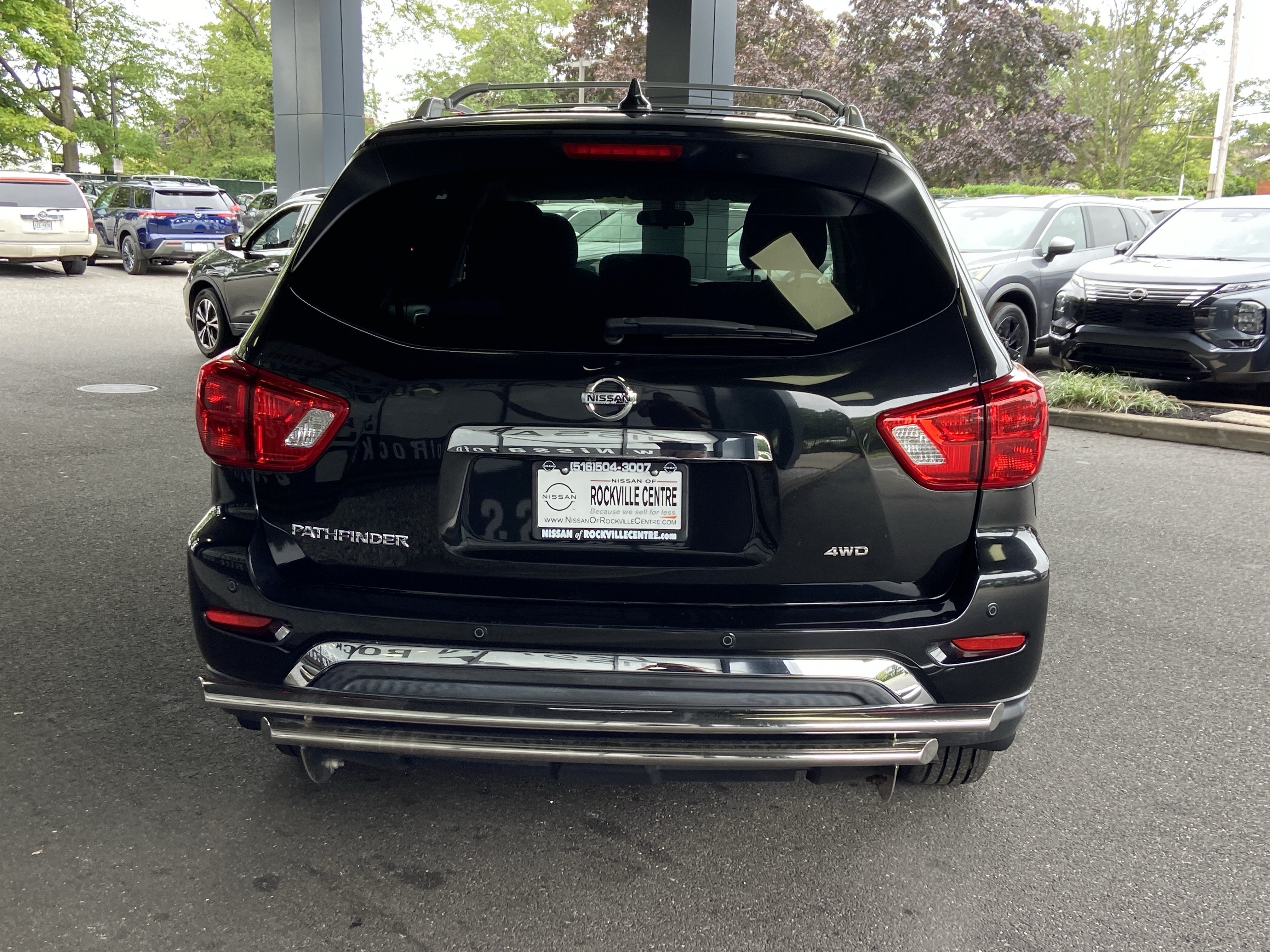 2019 Nissan Pathfinder S 4WD