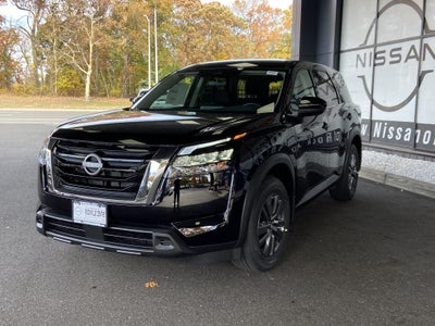 2025 Nissan Pathfinder S