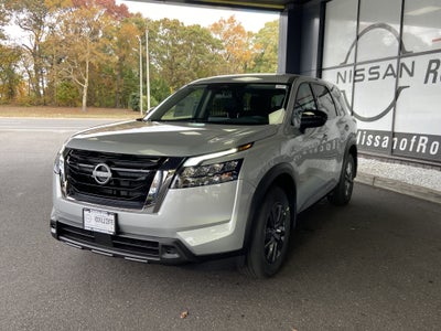 2025 Nissan Pathfinder S