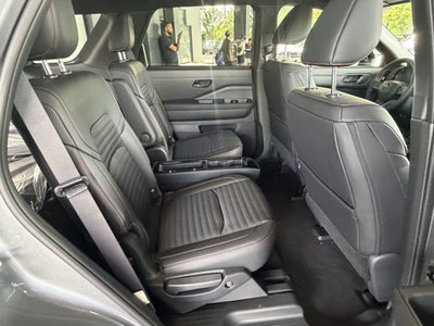 2026 Nissan Pathfinder Rock Creek®