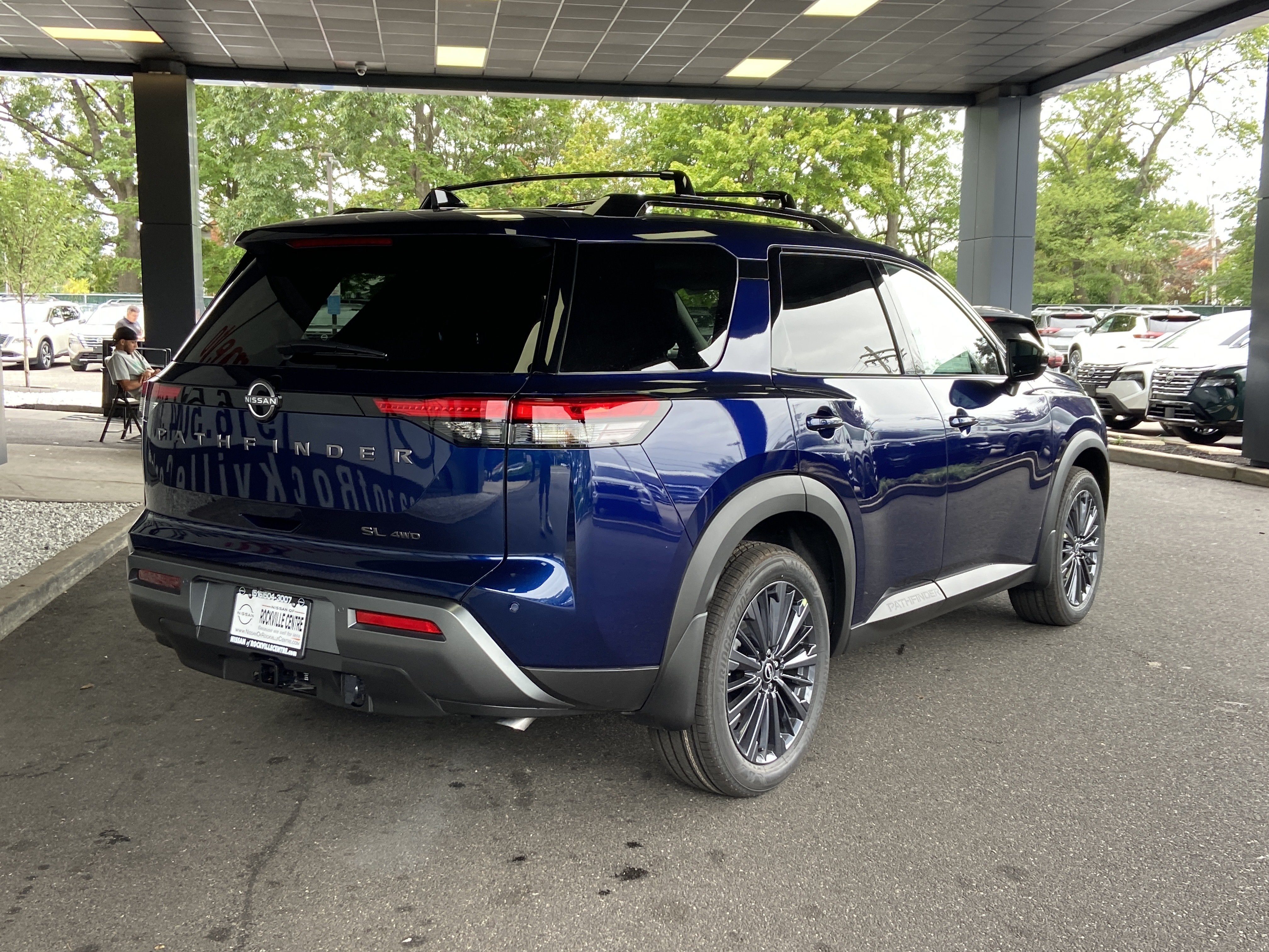 2026 Nissan Pathfinder SL