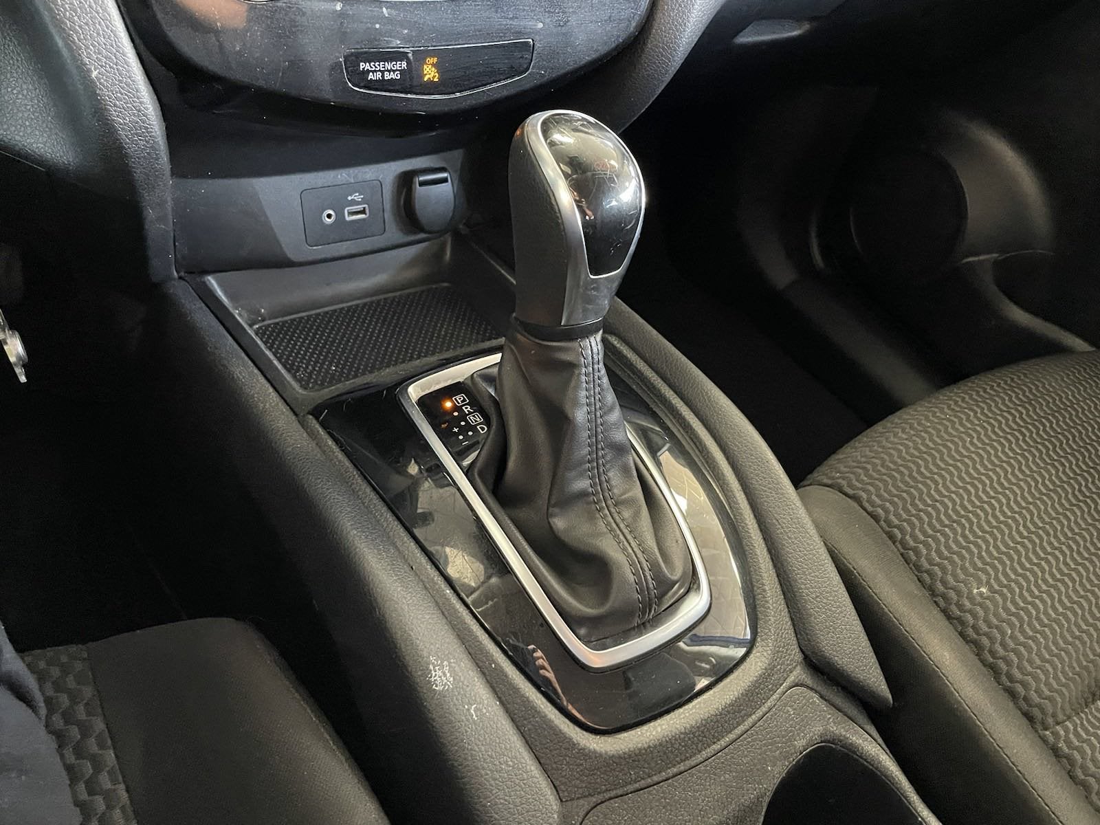 2022 Nissan Rogue Sport S