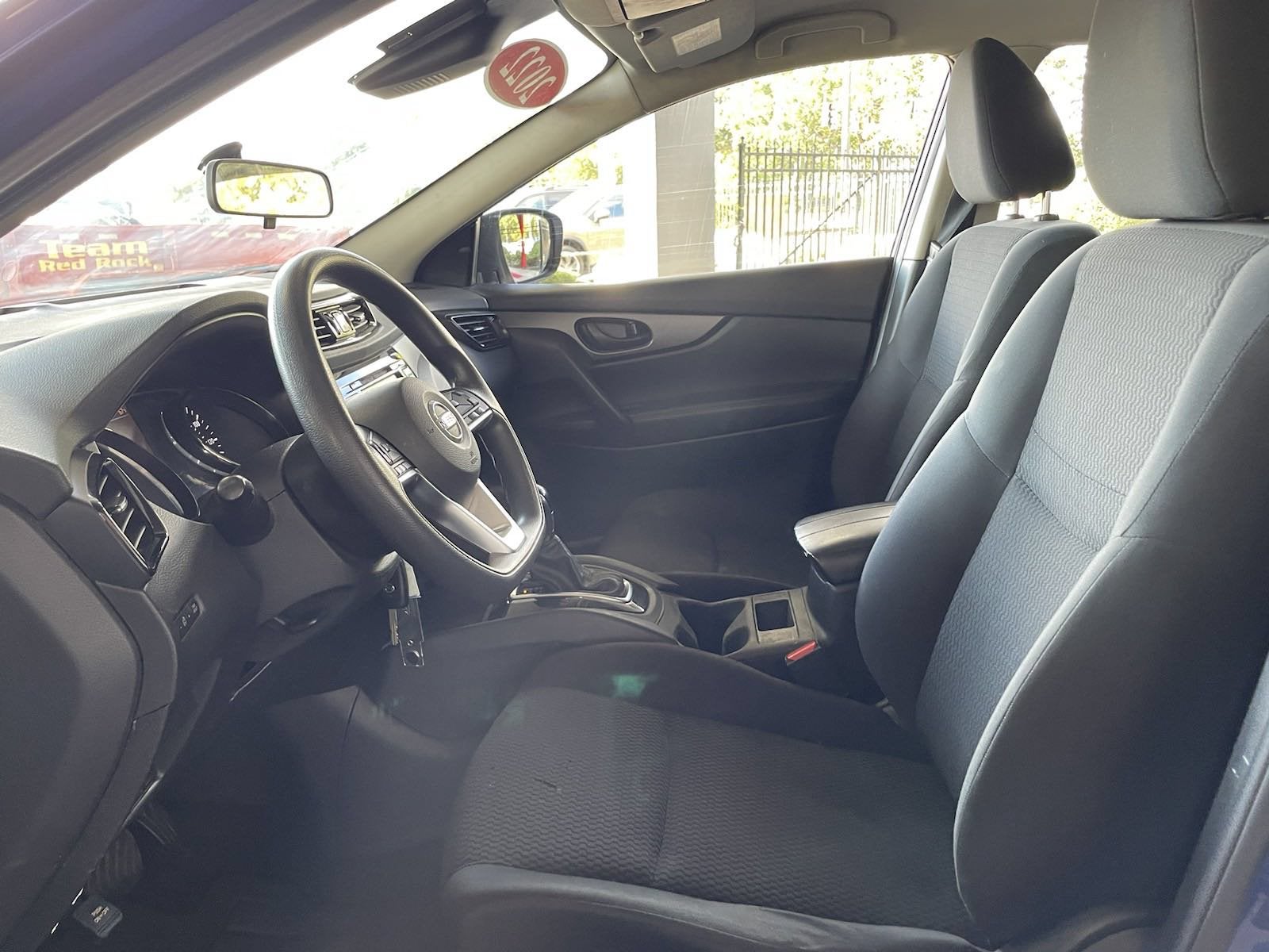 2022 Nissan Rogue Sport S