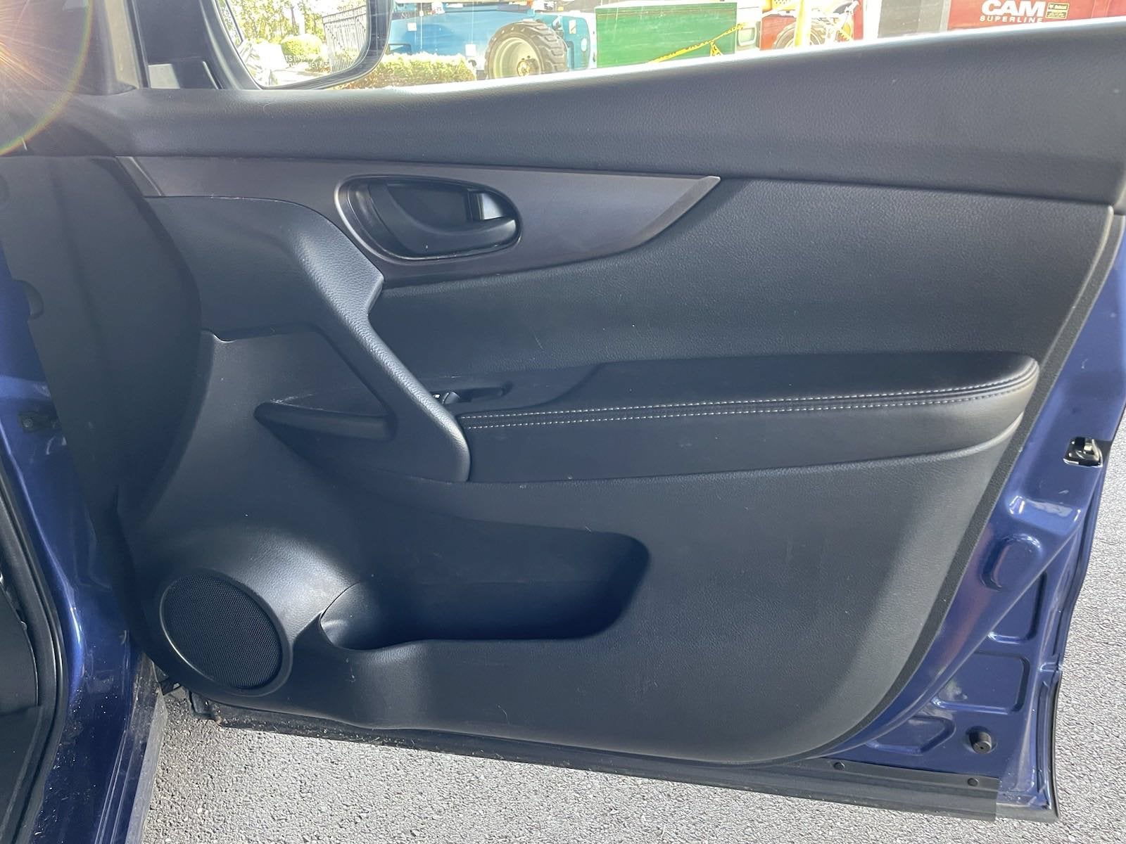 2022 Nissan Rogue Sport S
