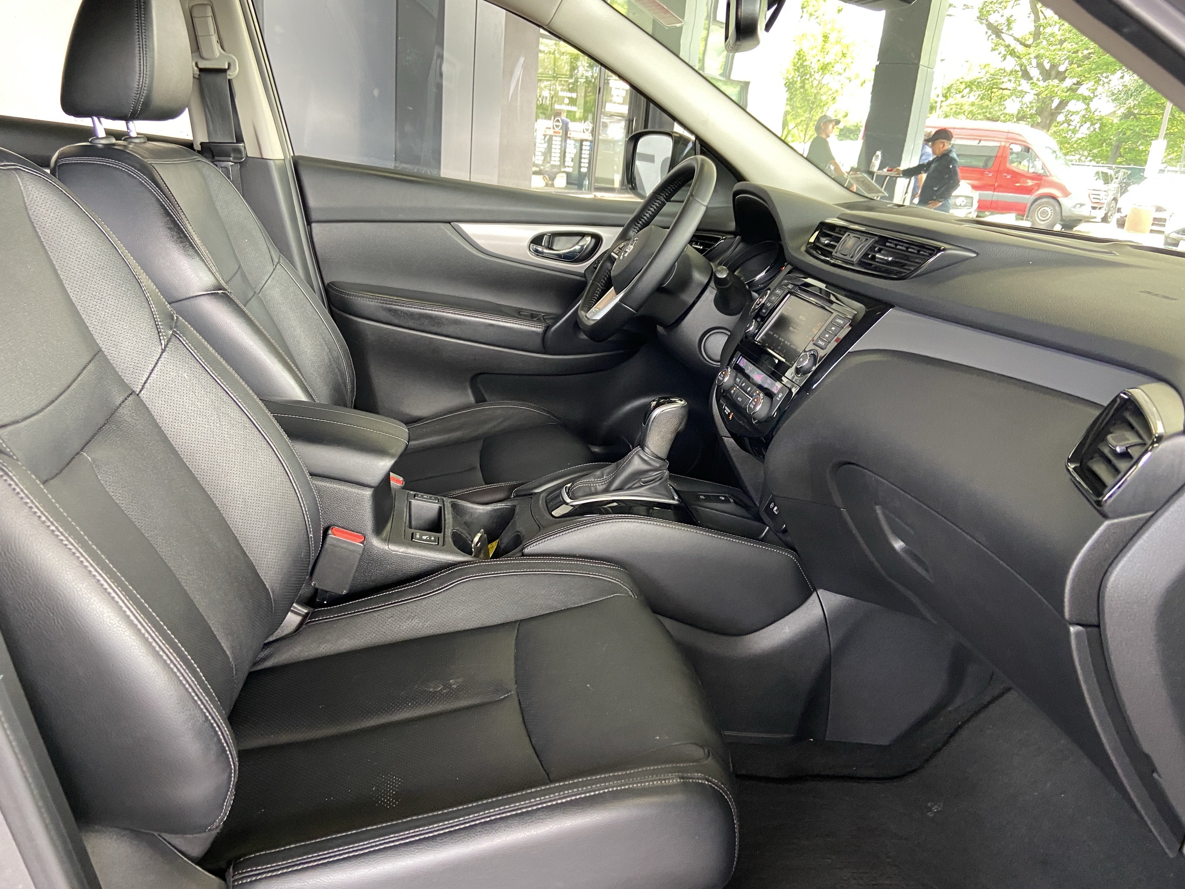 2020 Nissan Rogue Sport SL