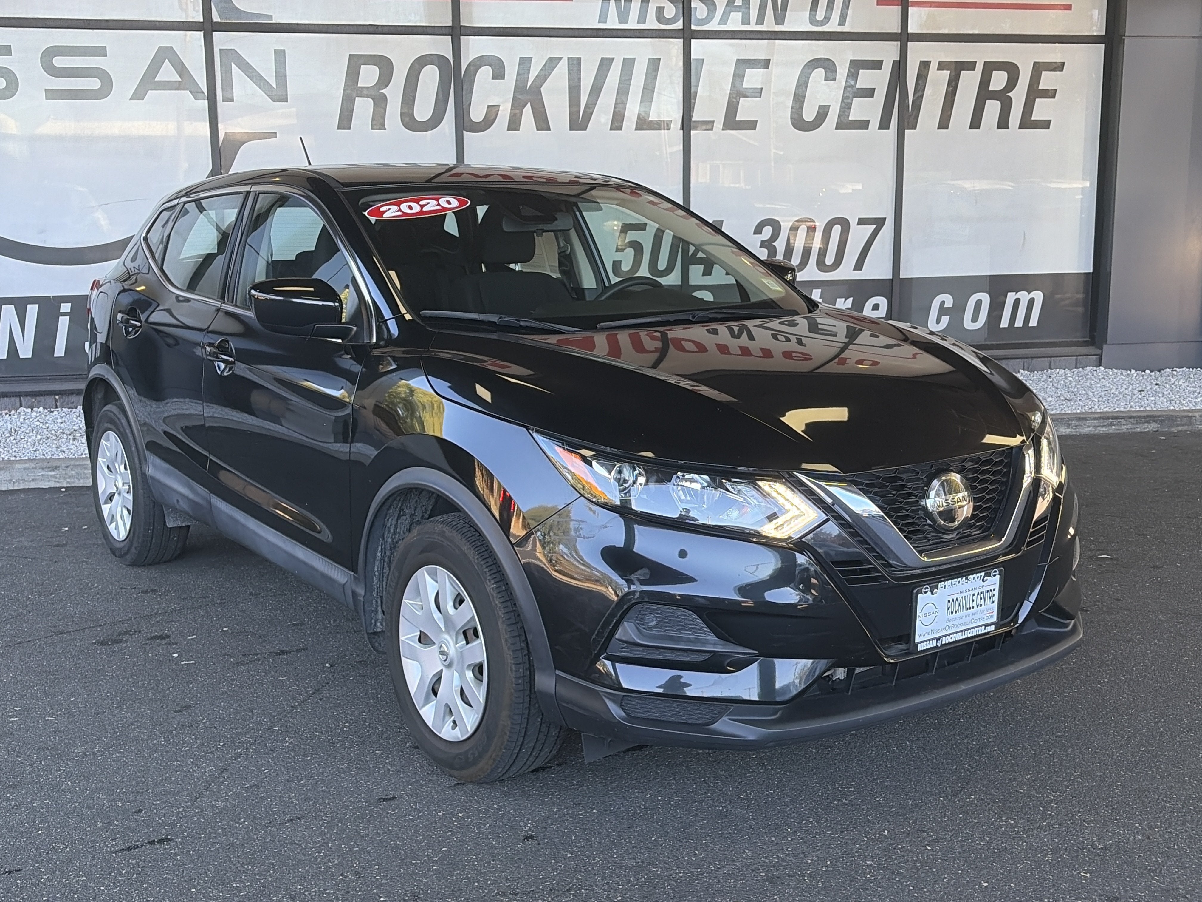 Used 2020 Nissan Rogue Sport S with VIN JN1BJ1CW6LW646305 for sale in Rockville Centre, NY