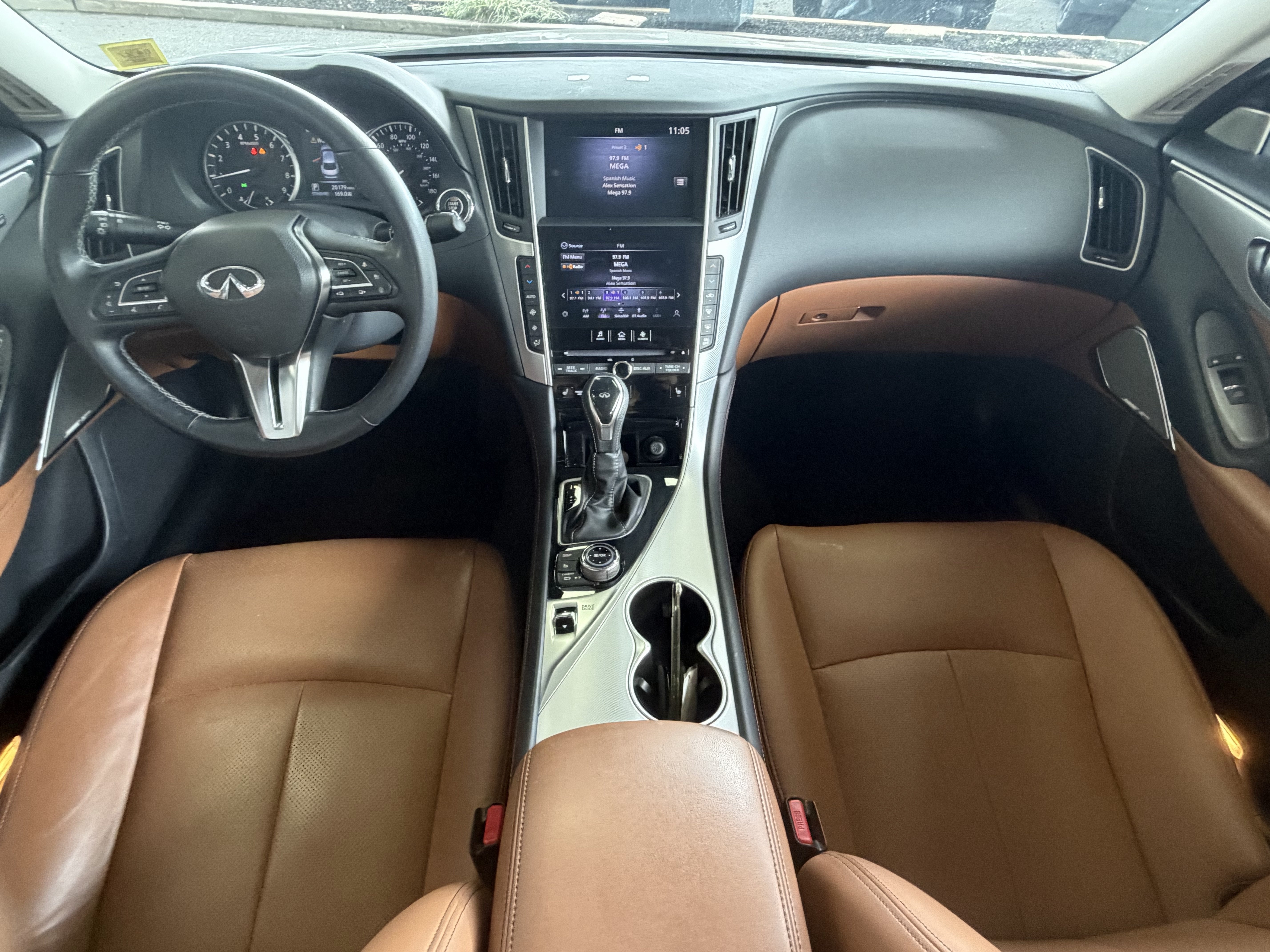 2023 INFINITI Q50 LUXE