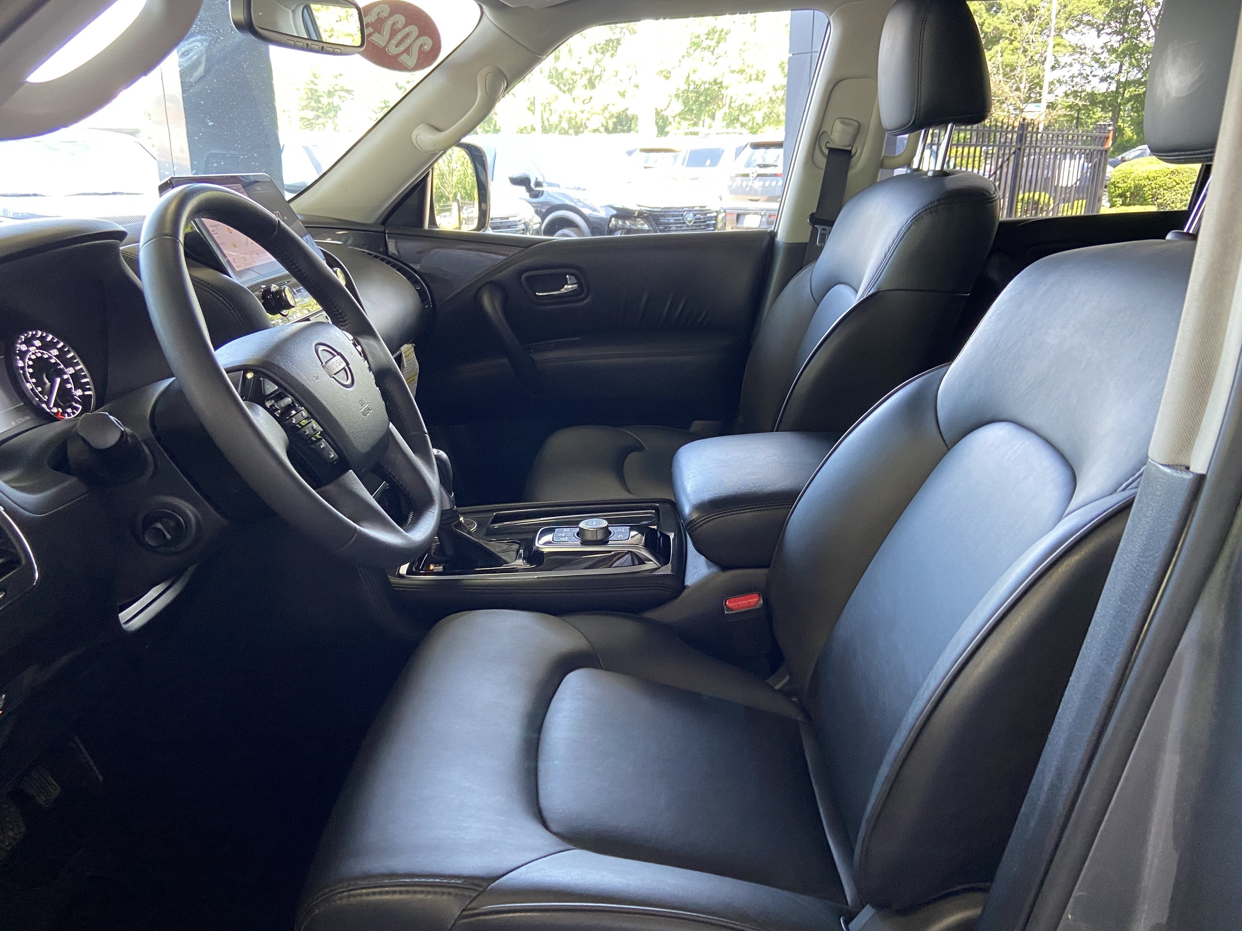 2023 Nissan Armada SV