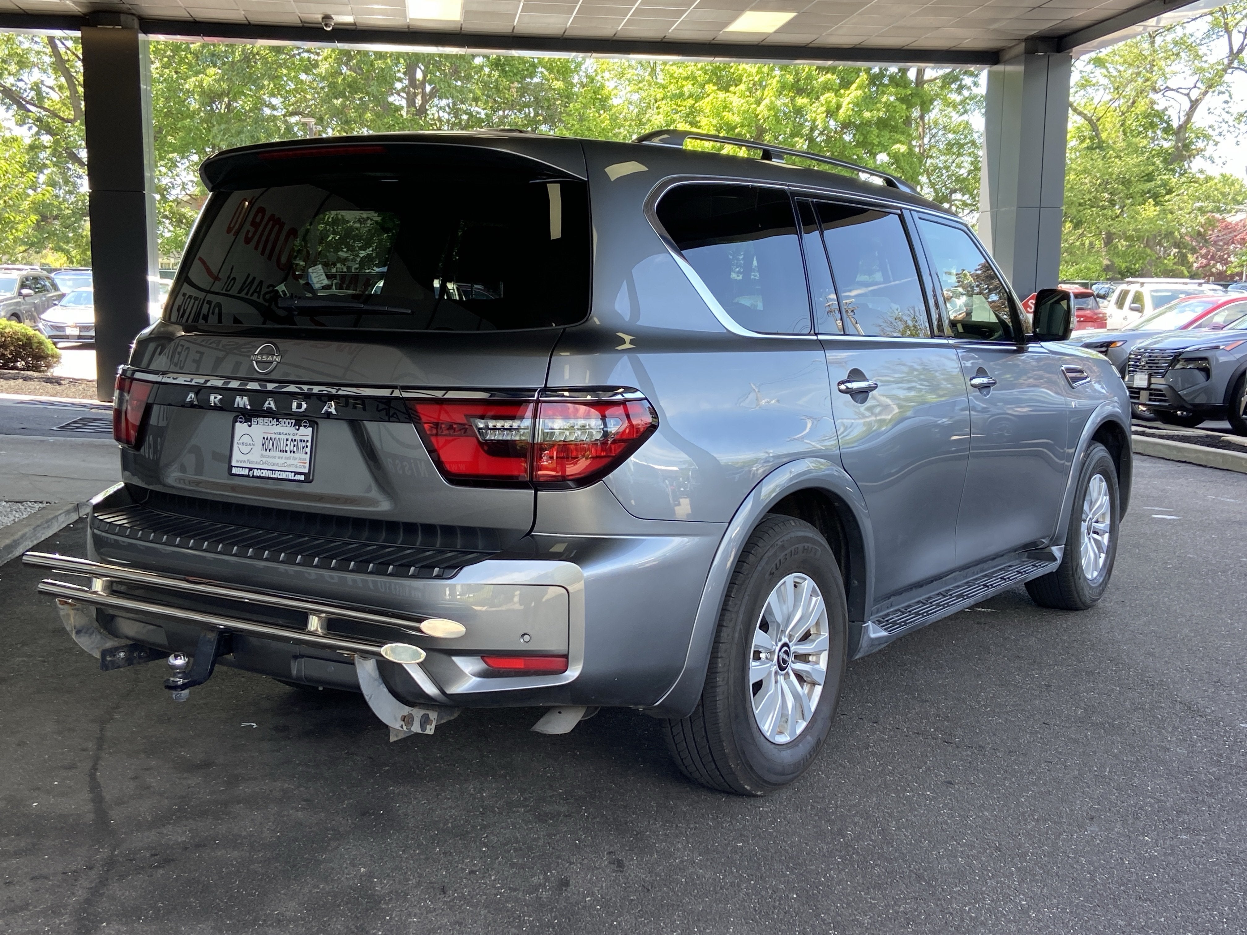 2023 Nissan Armada SV