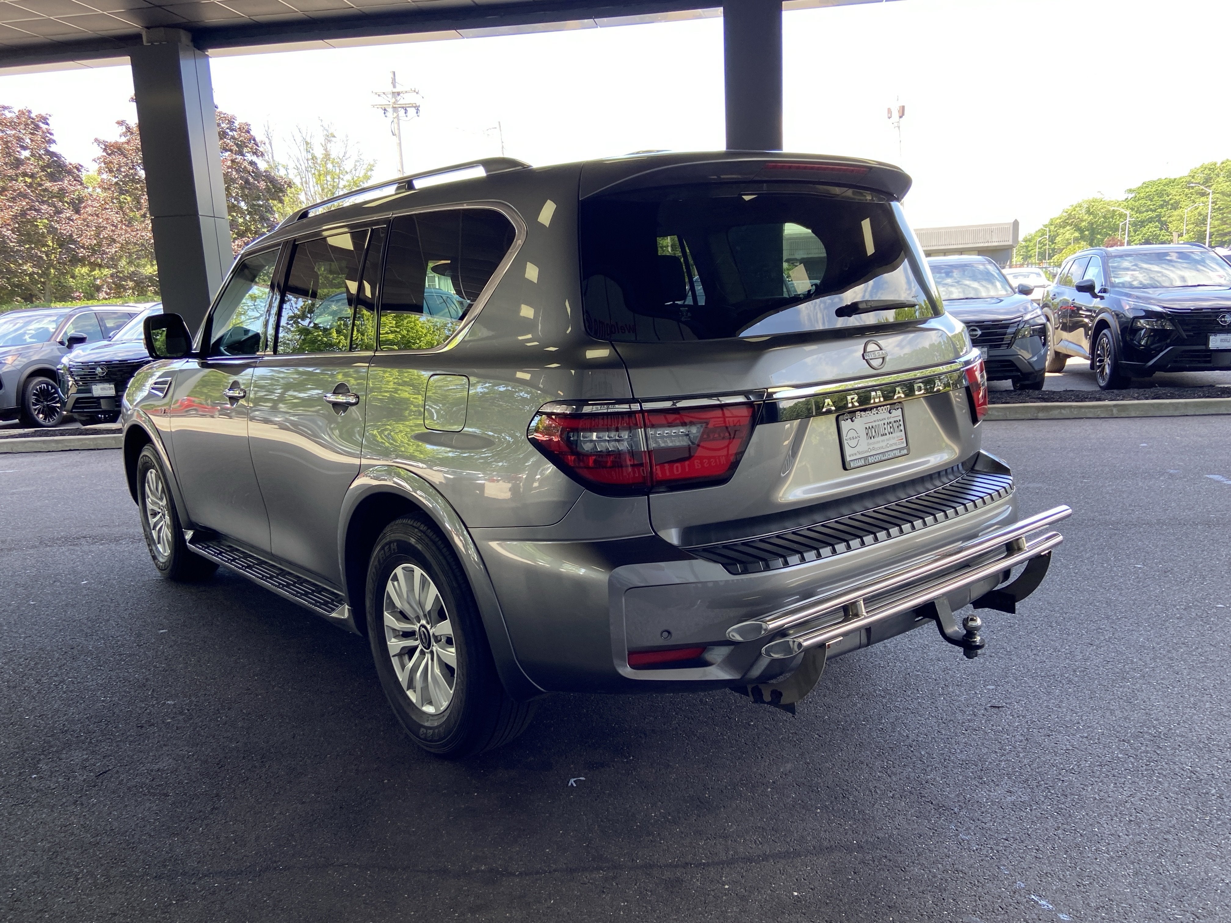 2023 Nissan Armada SV