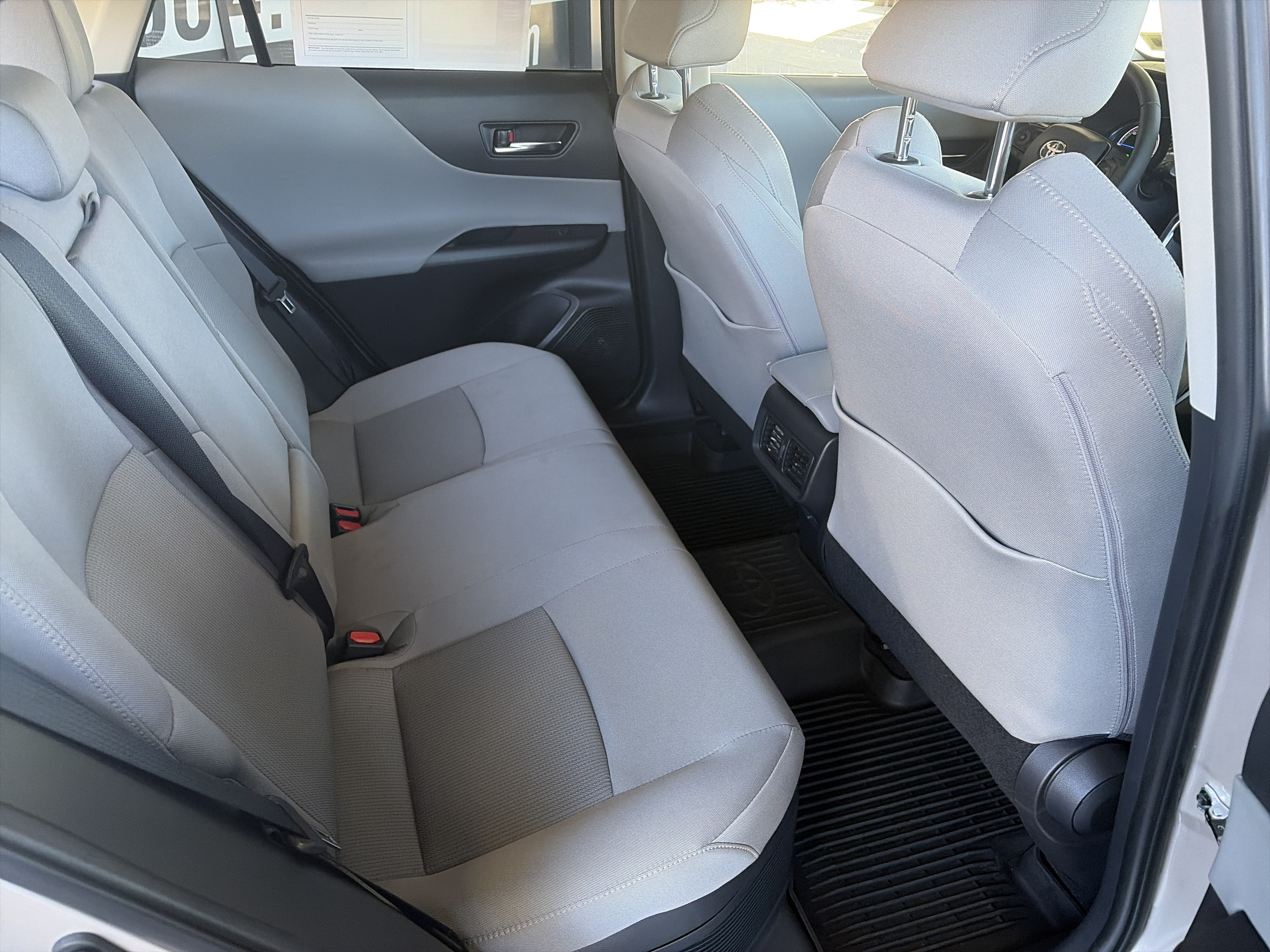 2023 Toyota Venza LE