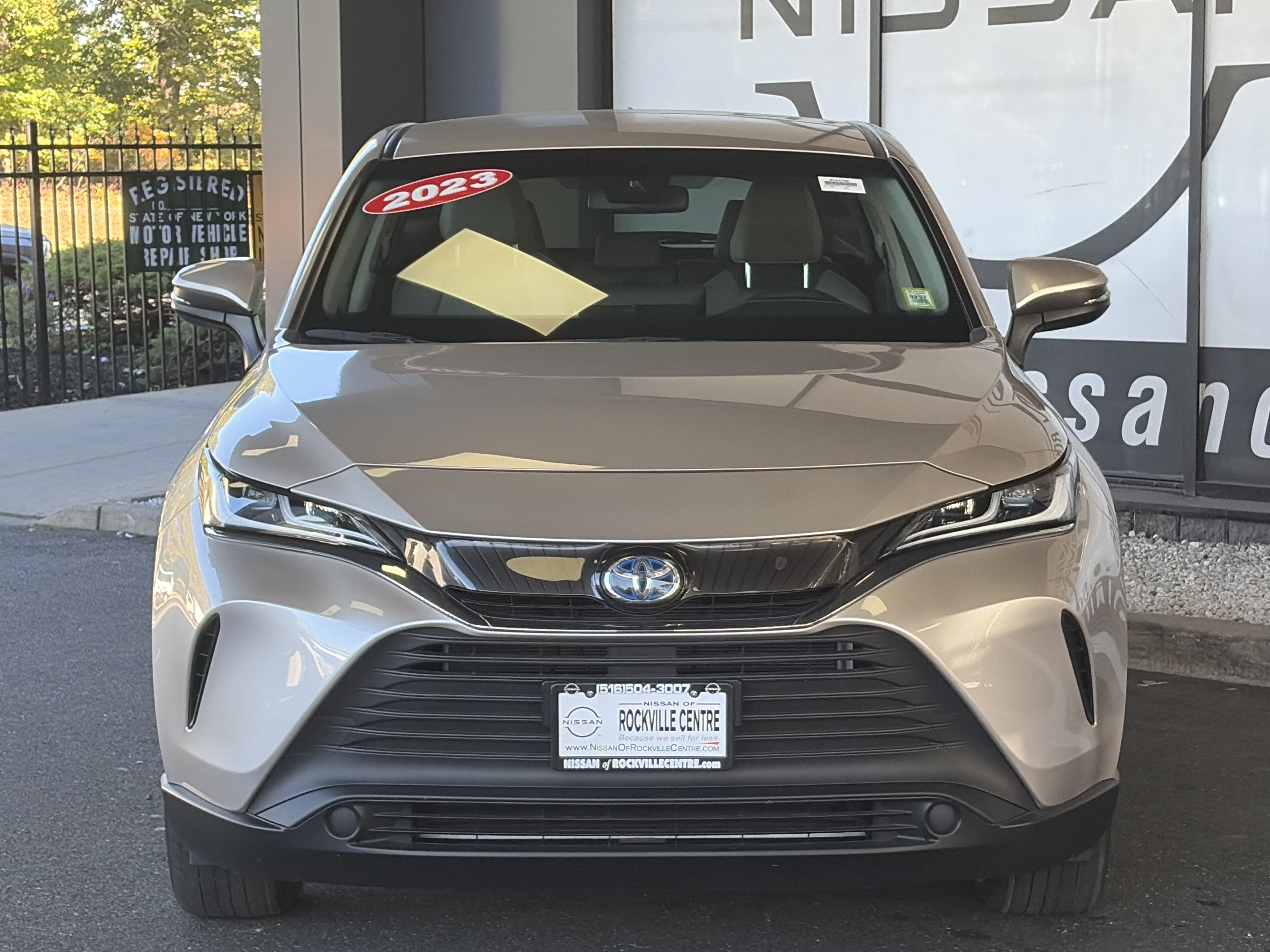 2023 Toyota Venza LE