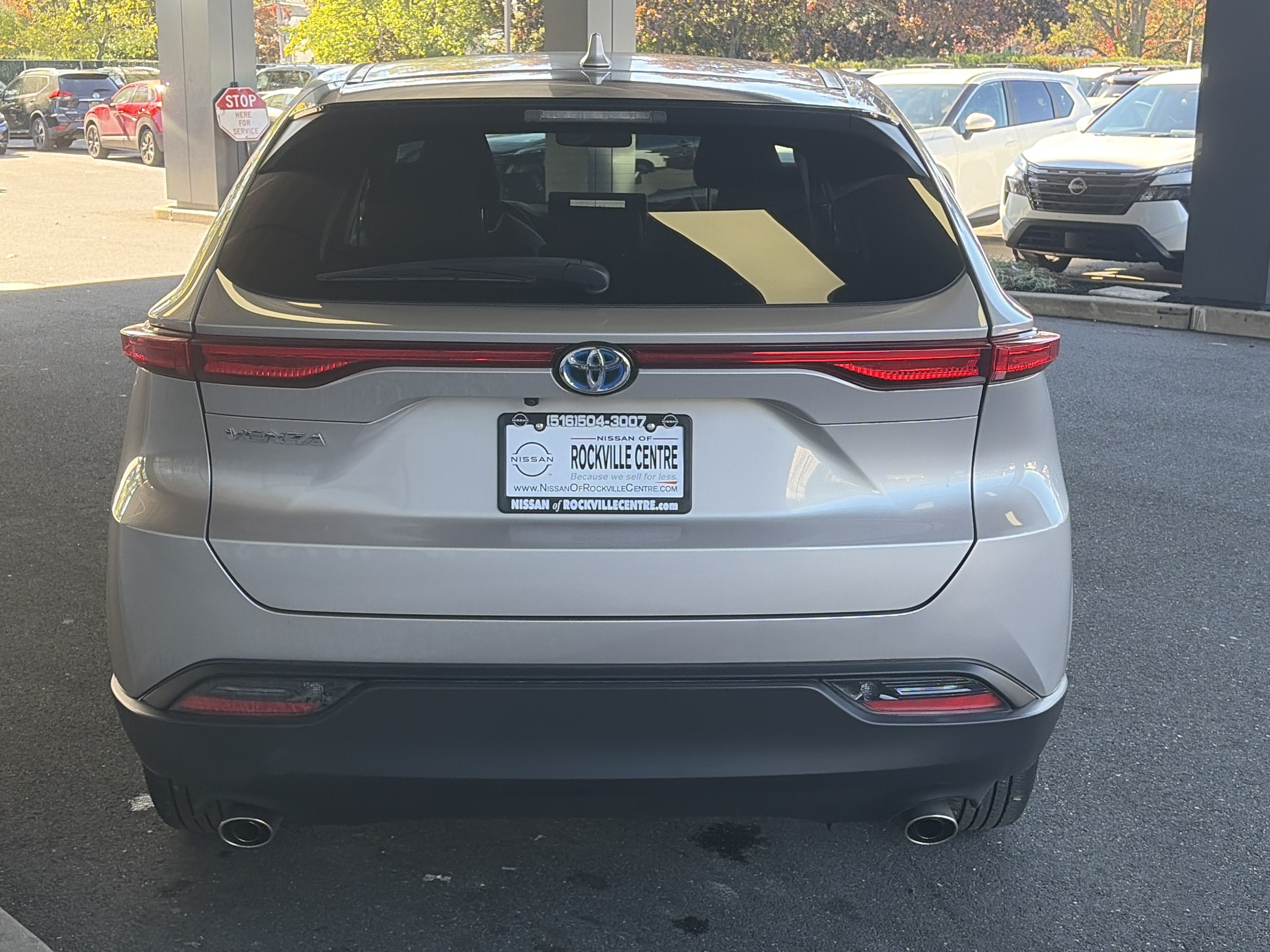 2023 Toyota Venza LE