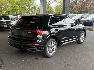 2024 Audi Q3 S line Premium