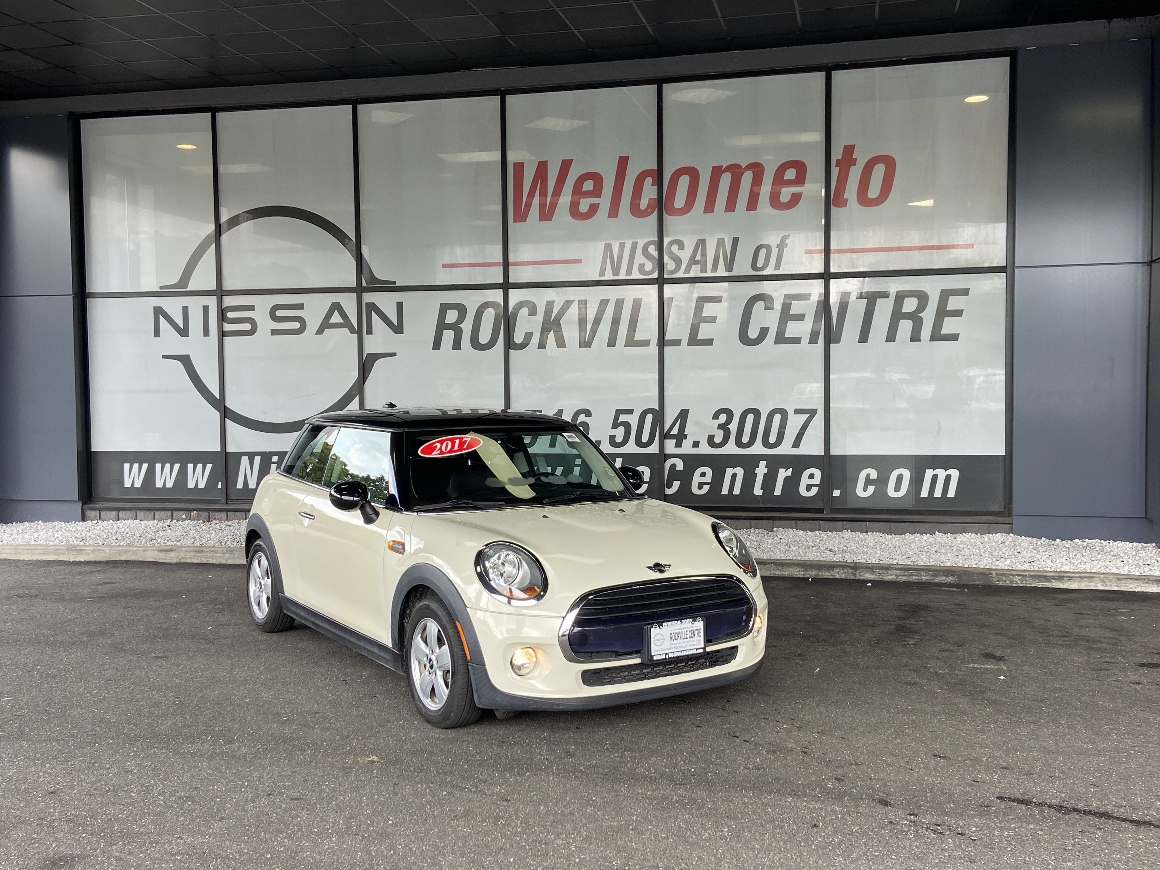 2017 MINI Hardtop 2 Door Cooper