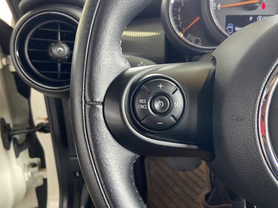 2017 MINI Hardtop 2 Door Cooper