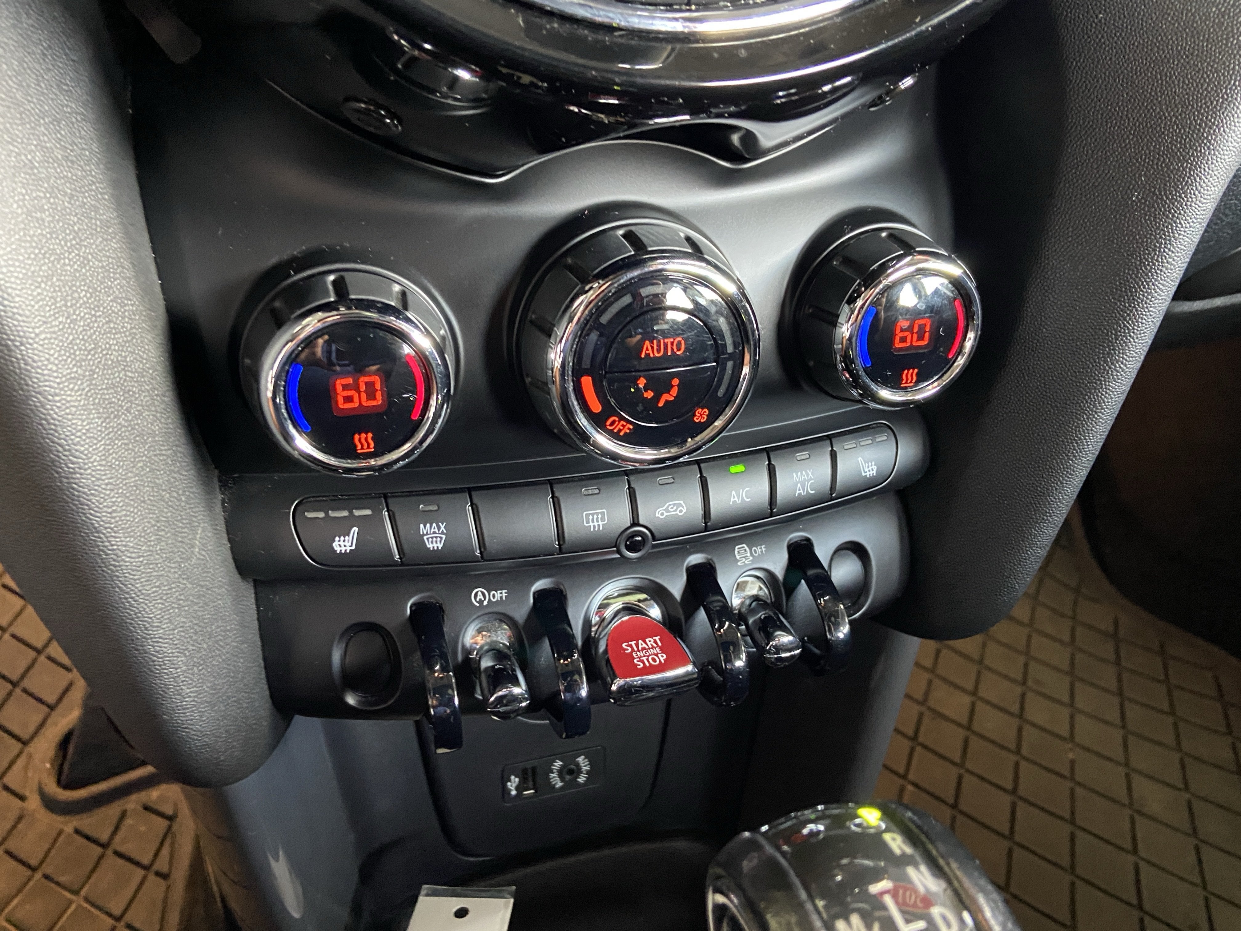 2017 MINI Hardtop 2 Door Cooper