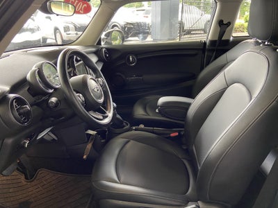 2017 MINI Hardtop 2 Door Cooper