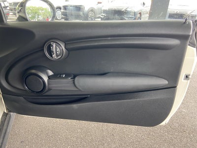 2017 MINI Hardtop 2 Door Cooper